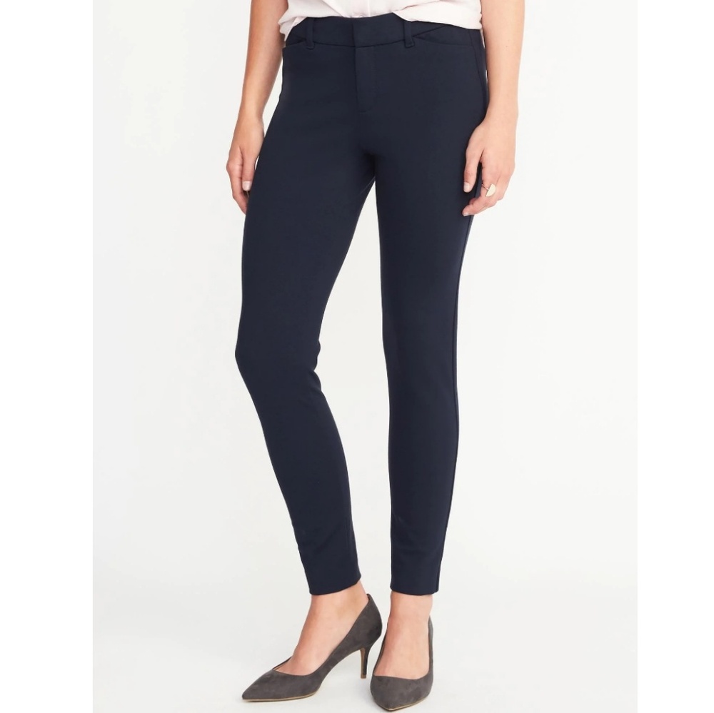 **NEW** Old Navy Pixie Built-in Sculpt Pants | 4